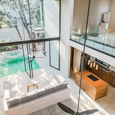 M11 Casa Leto - Luxury Villa In Gated Community