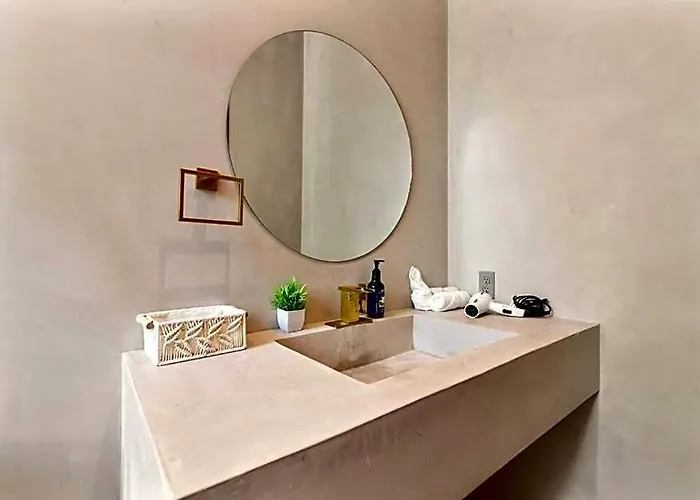 M11 Casa Leto - Luxury In Gated Community Inn *