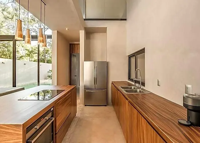 M11 Casa Leto - Luxury In Gated Community Inn